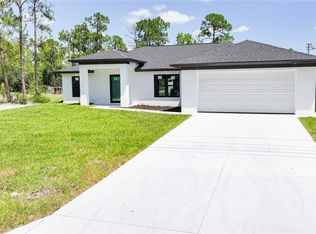 1407 E 15th St, Lehigh Acres, FL 33972