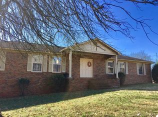 1713 Mayflower Dr #B, Columbia, TN 38401