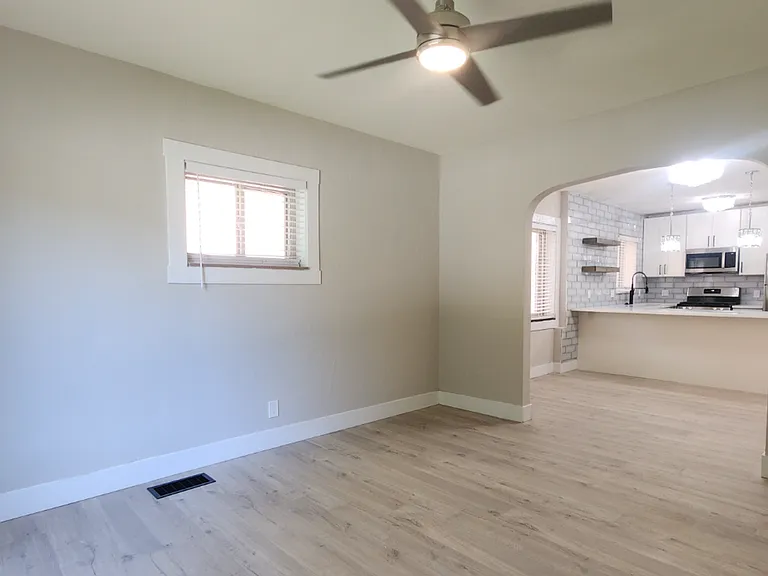 6401 Nottingham Avenue — Photo 11