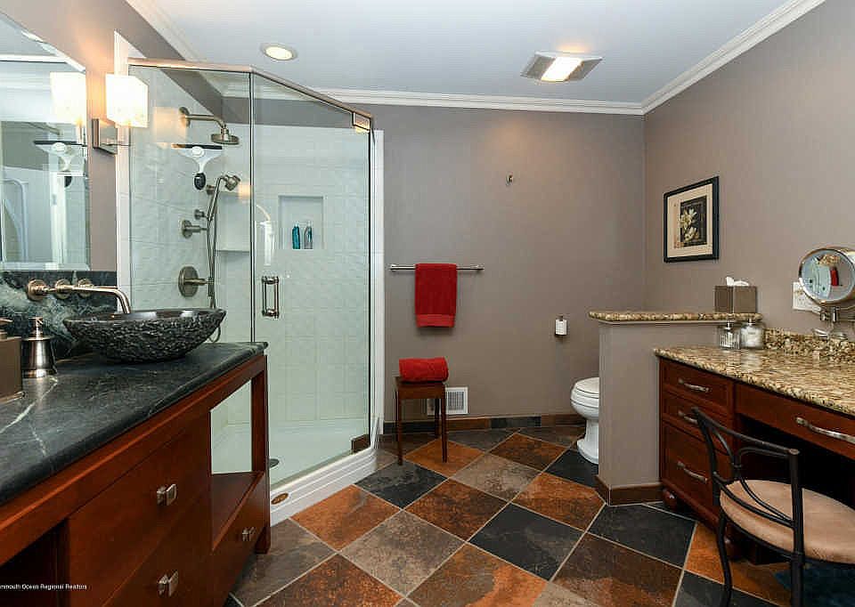 luxurious master bath 