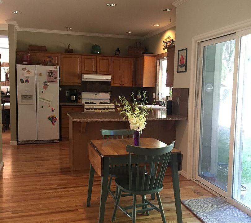 1st image of 22394 Nordkyn Ln NW