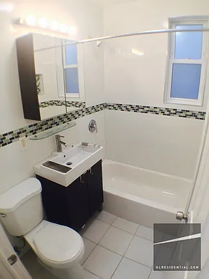 Rented by Highline Residential | media 20