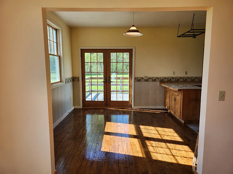 109 N Hollow Rd — Photo 9