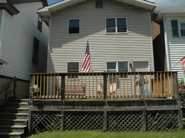 1524 Moore St #2