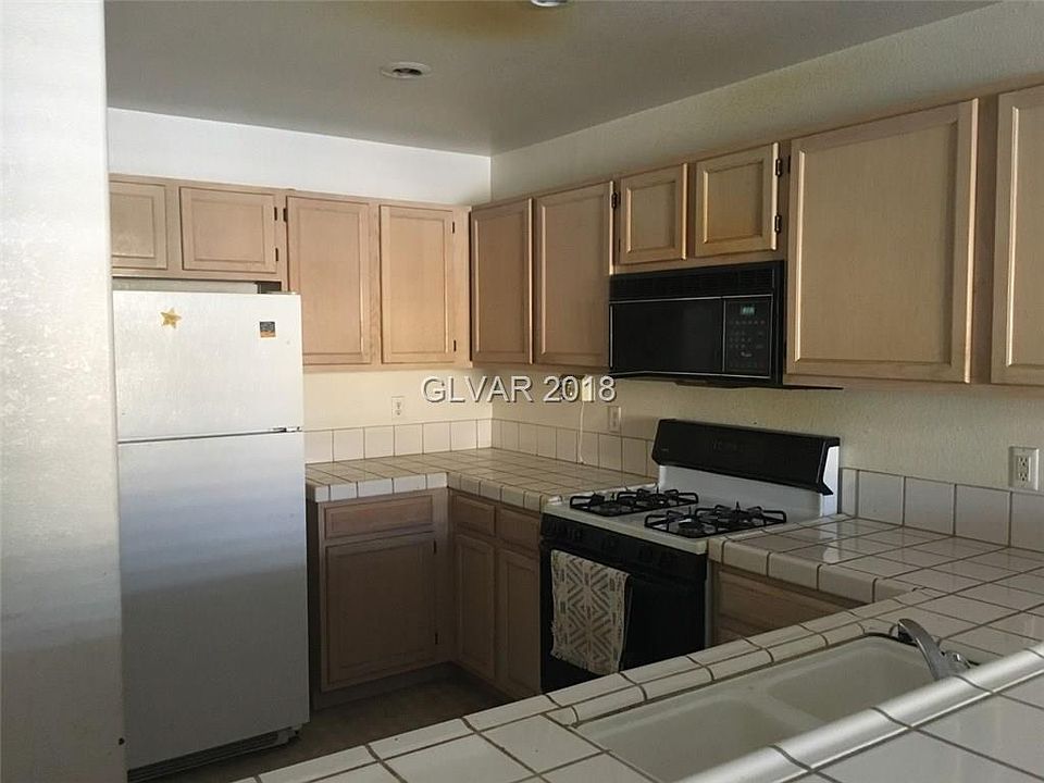 2nd image of 7950 W Flamingo Rd Unit 2156