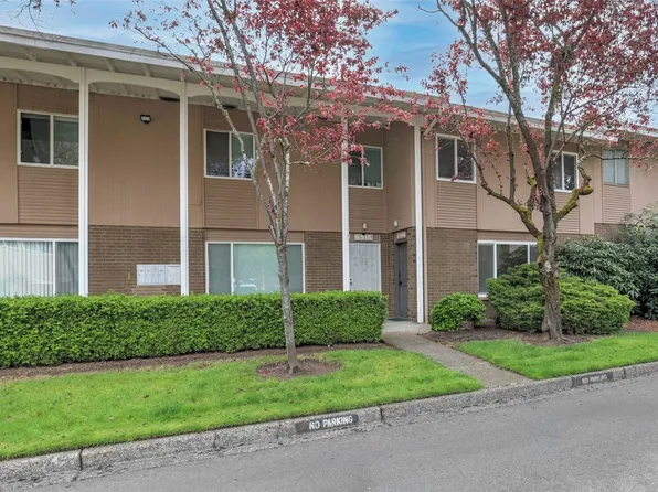 5918 123rd Avenue SE, Bellevue, WA 98006