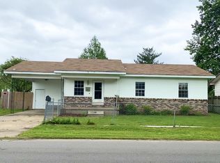 307 3rd St, East Prairie, MO 63845