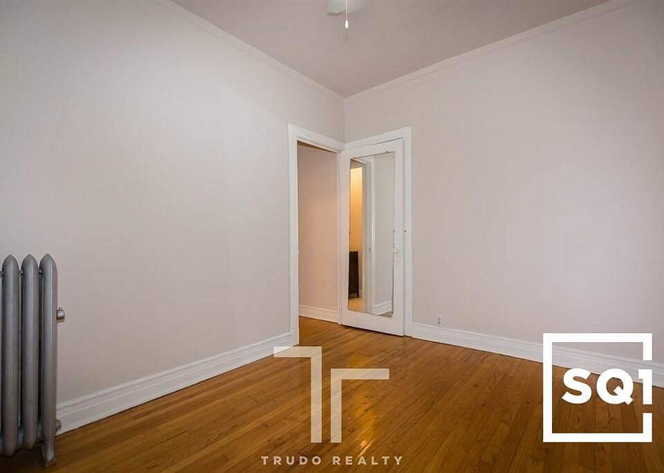 2nd image of 1425 W Lunt Ave #1S