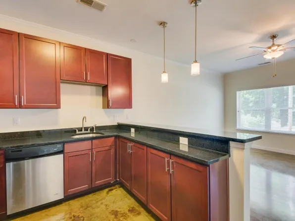 207 Delmont St APT 115, Chattanooga, TN 37405