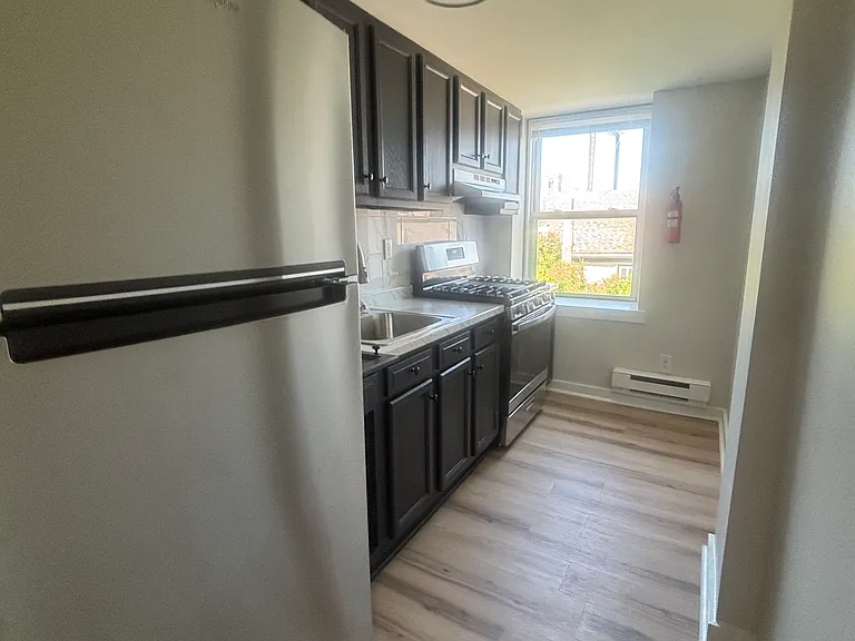32 S Wycombe Ave #32 — Photo 6