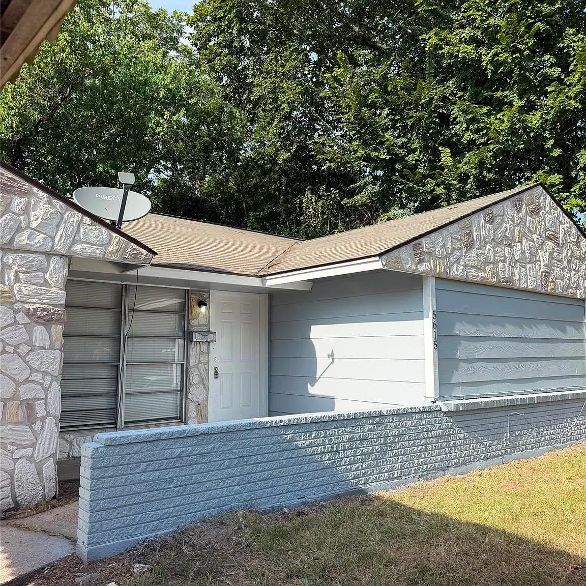 4 bed, 1.0 bath, $2,000 — Photo 3