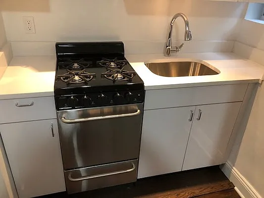 Rented by Solil Management | media 1