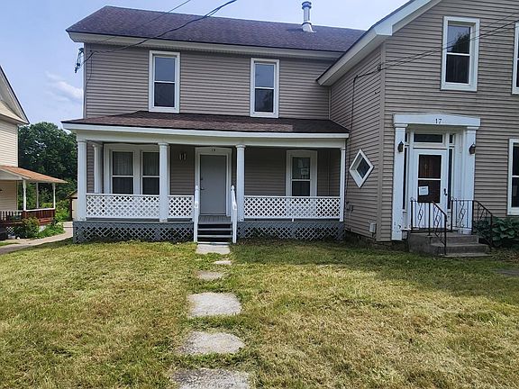 2nd image of 15 Mechanic St #15