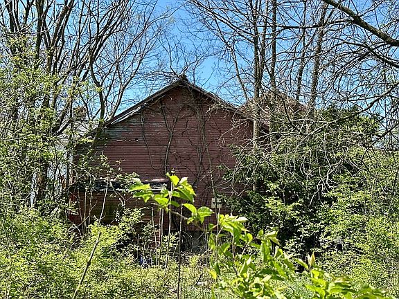 5th image of 2028 Rustic Rd