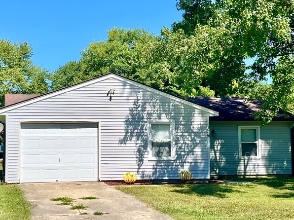 124 Brookside Dr, Hope, IN 47246