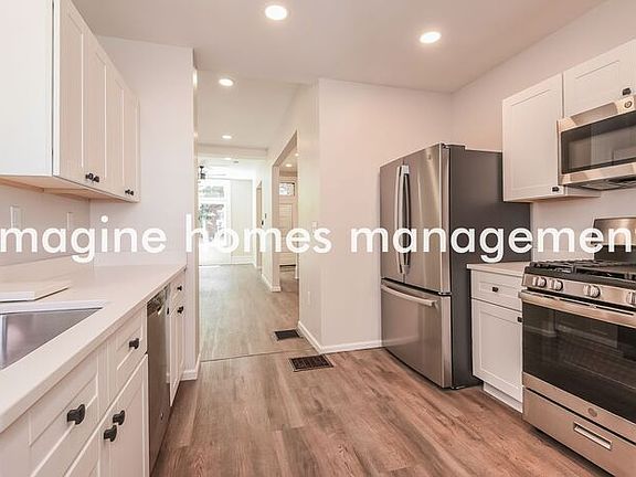 4th image of 92 S 25th St