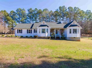 37 S Oaks Dr SE, Cartersville, GA 30121