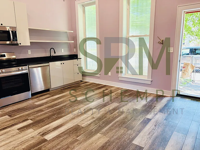 2722 Portland Ave — Photo 7