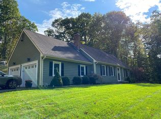 20 Tram Dr, Oxford, CT 06478