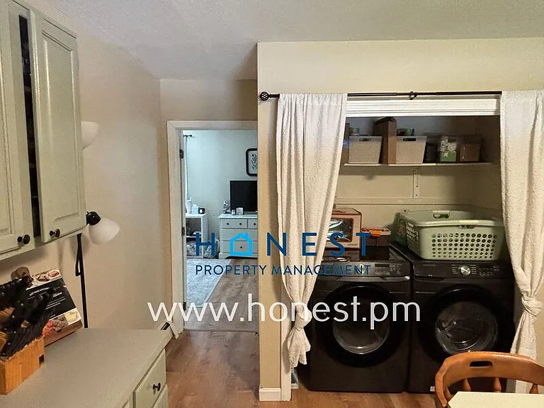 206 Derosay Ave #1 — Photo 7