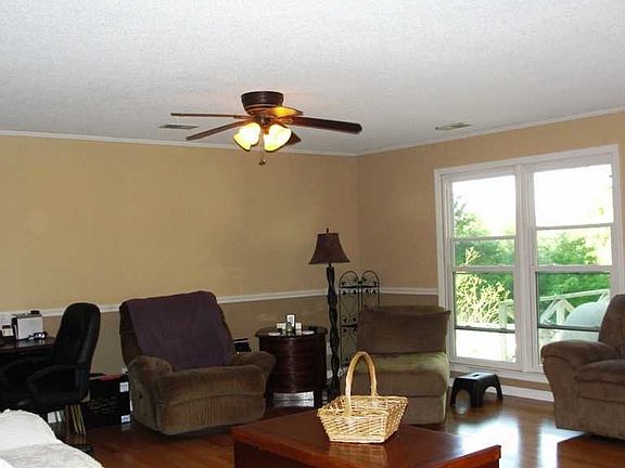 4th image of 2275 Chatsworth Highway 225 NE