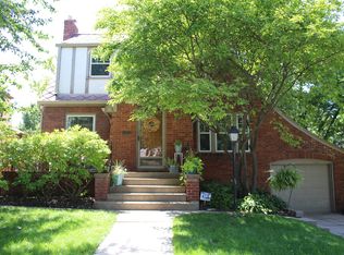 2036 N 53rd St, Omaha, NE 68104