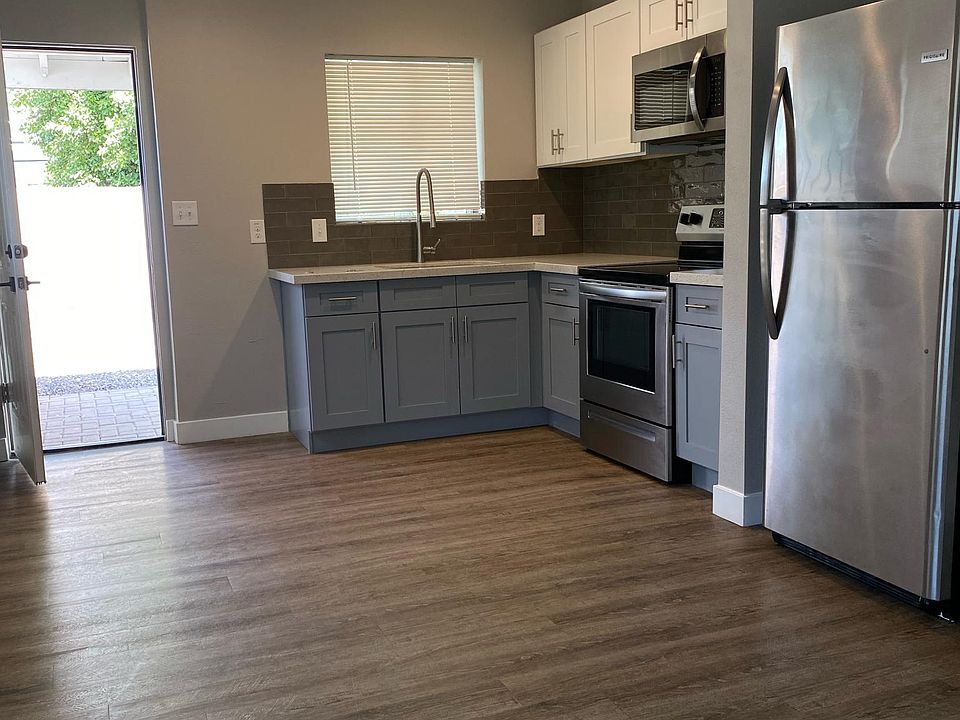 2nd image of 825 E Missouri Ave #7