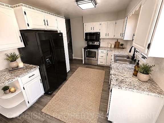 5th image of 913 E Pam Rd