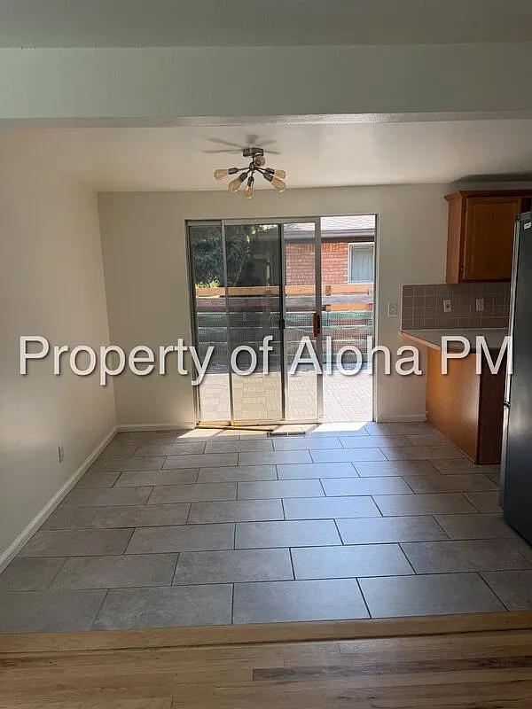 4 bed, 2.0 bath, 2100 sqft, $2,546 — Photo 4