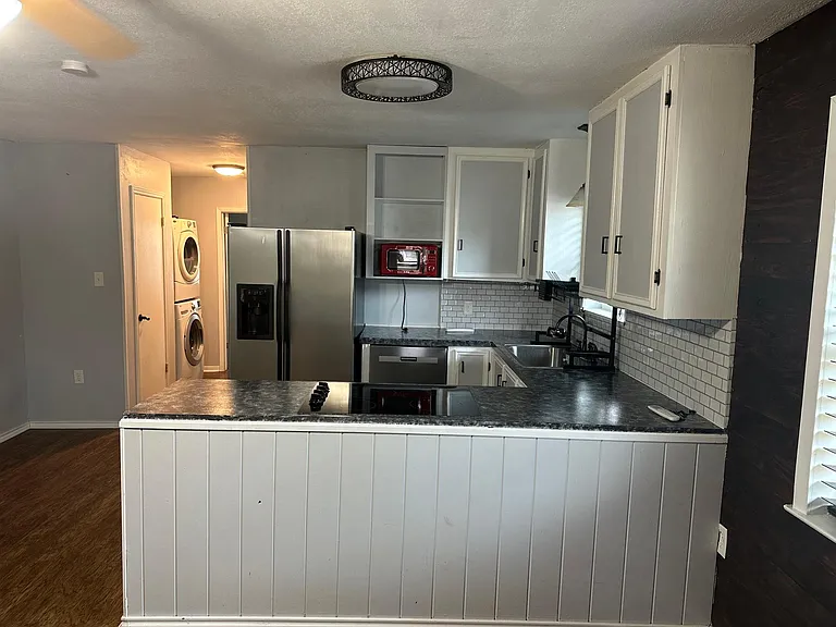 1408 W Mesquite St — Photo 22