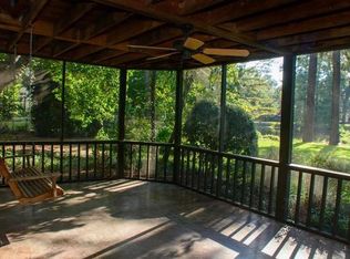 765 Sweetbrier Rd, Memphis, TN 38120