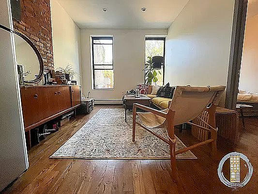 3rd image of 171 Hancock St APT 6