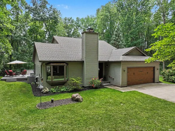 17527 County Road 14, Goshen, IN 46528