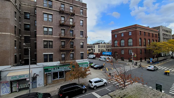 Rented by Keller Williams NYC | media 8