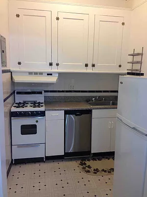 Rented by Kain Realty | media 15