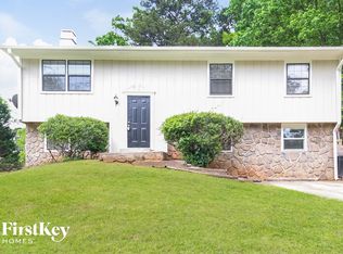 4048 Big Valley Trl, Stone Mountain, GA 30083