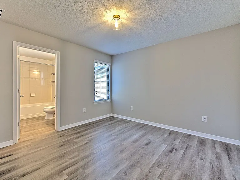 5116 Bay Isle Cir — Photo 29