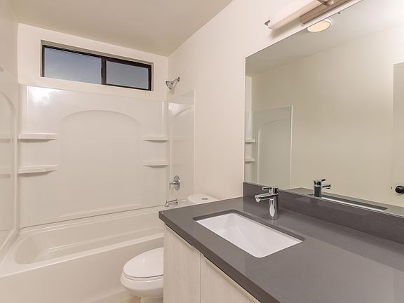 4th image of 1330 N Martel Ave APT 11