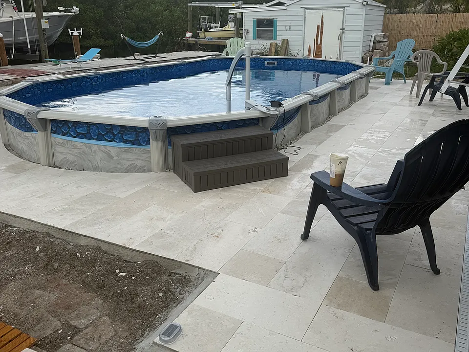 825 Seabreeze Dr