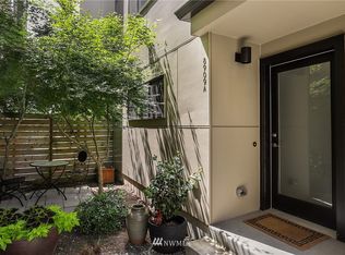 8909 Roosevelt Way NE #A, Seattle, WA 98115