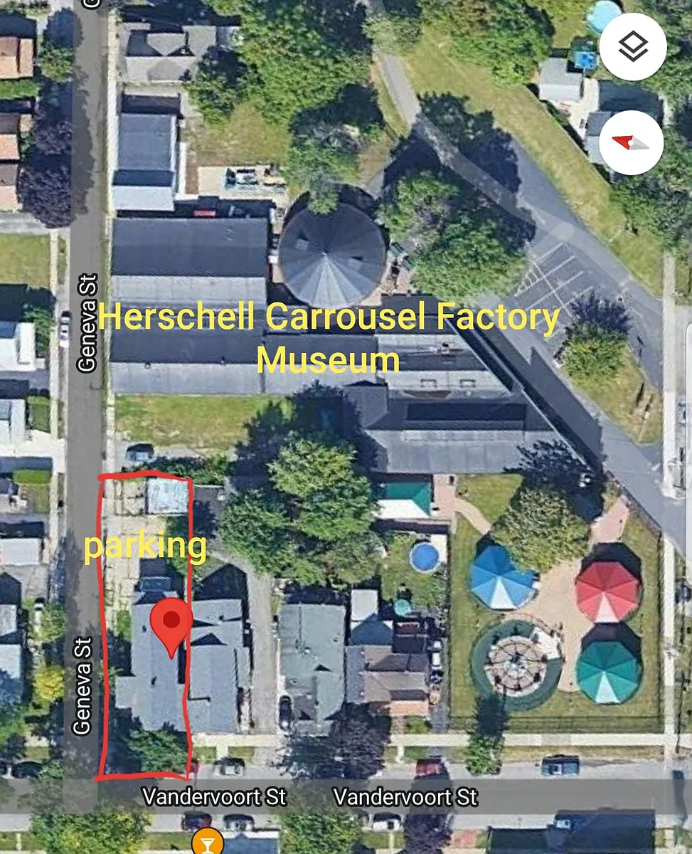 Building Photo - 253 Vandervoort St #1