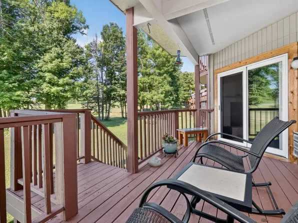 536 Quadna Mountain Rd, Hill City, MN 55748