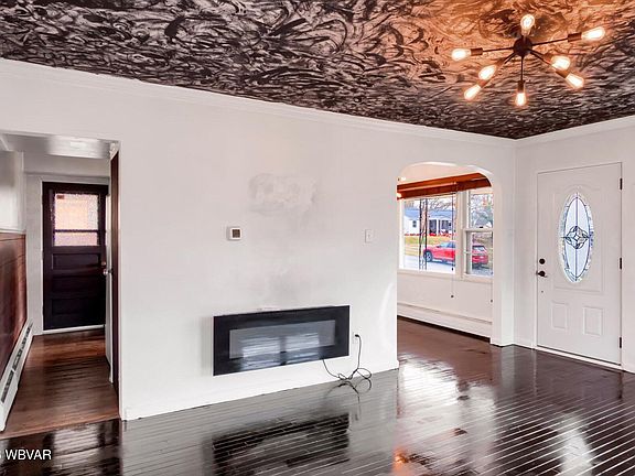 5th image of 575 3rd St