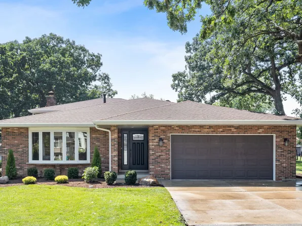 7534 Cronin Ave, Justice, IL 60458