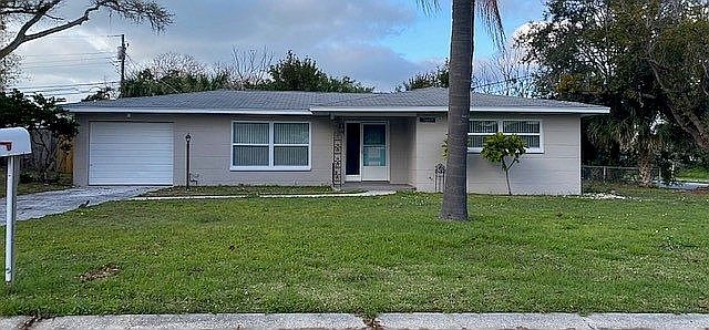 1st image of 2887 Rosemary Dr