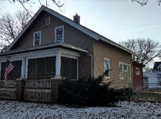 1615 8th Ave, Rockford, IL 61104