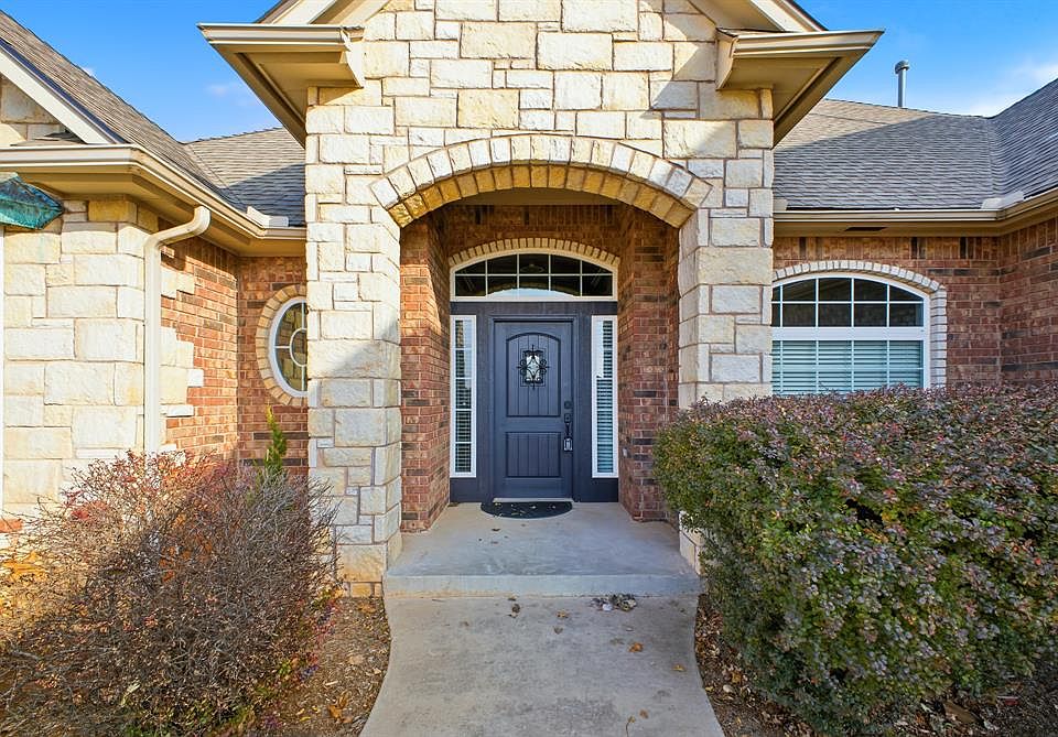 4816 Kelly Lakes Dr, Edmond, OK 73025 | Zillow