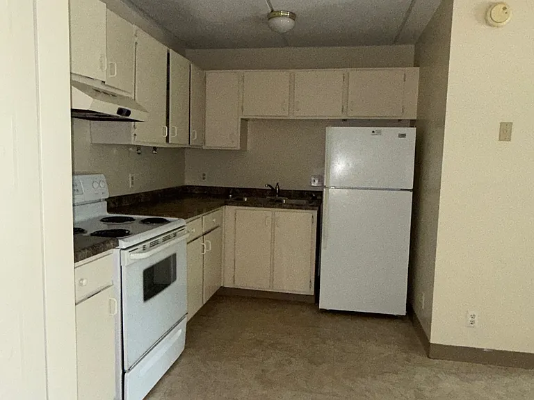 660 Monette Ave #215 — Photo 2