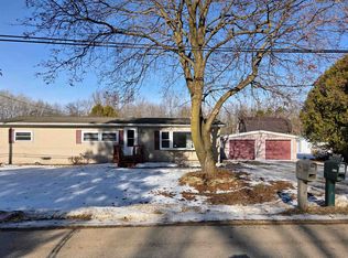 W7618 Poplar Rd, Shawano, WI 54166