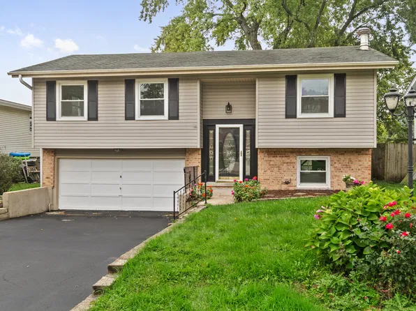 22W381 2nd St, Glen Ellyn, IL 60137